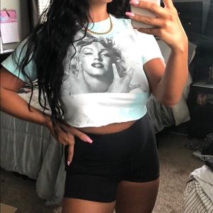 Marilyn Monroe crop top